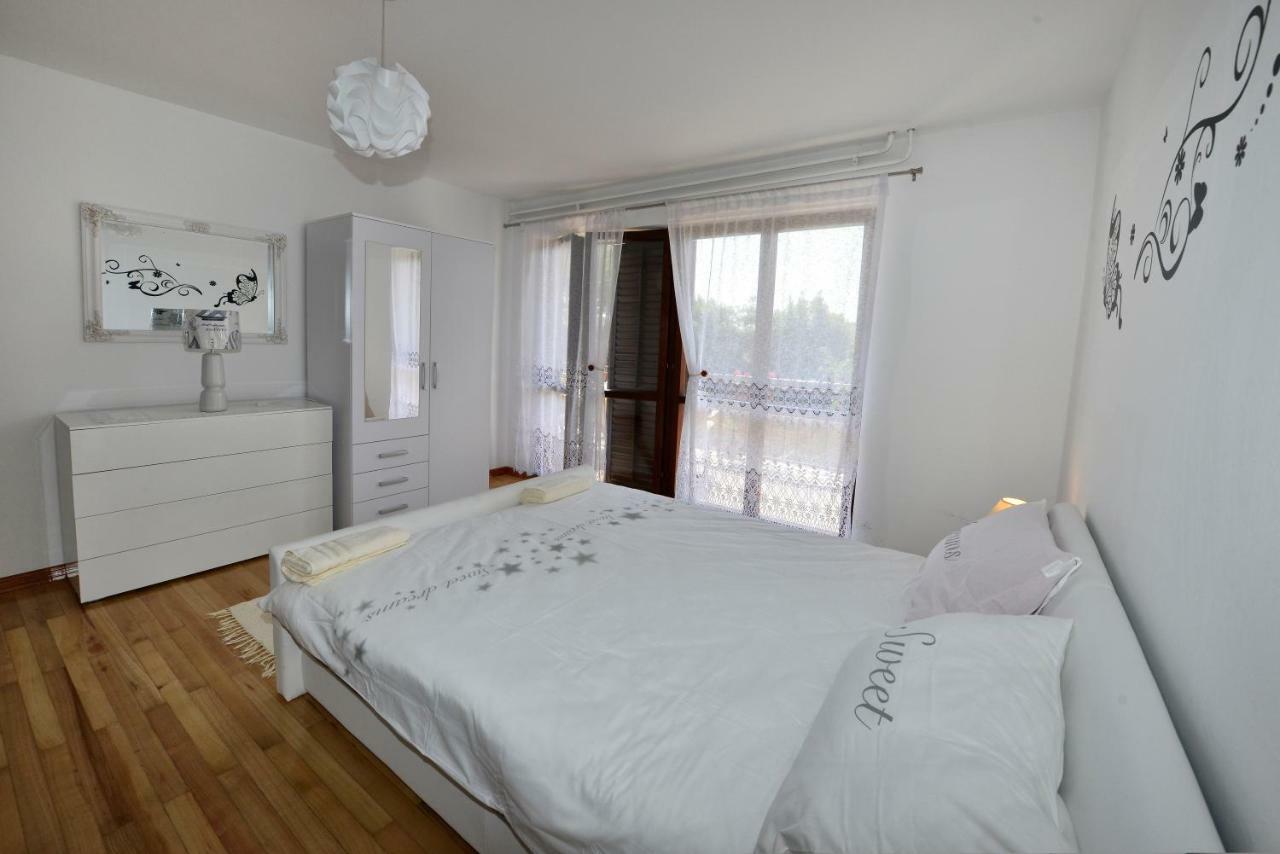 Apartment Kuki Porec Ngoại thất bức ảnh