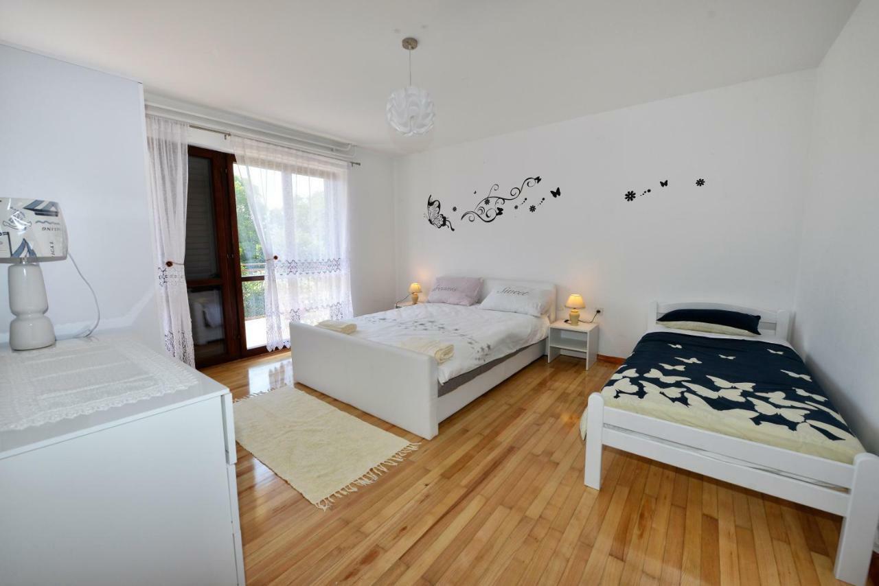 Apartment Kuki Porec Ngoại thất bức ảnh
