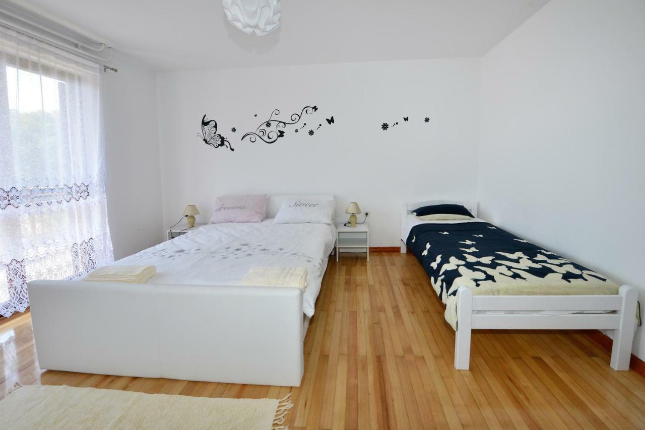 Apartment Kuki Porec Ngoại thất bức ảnh