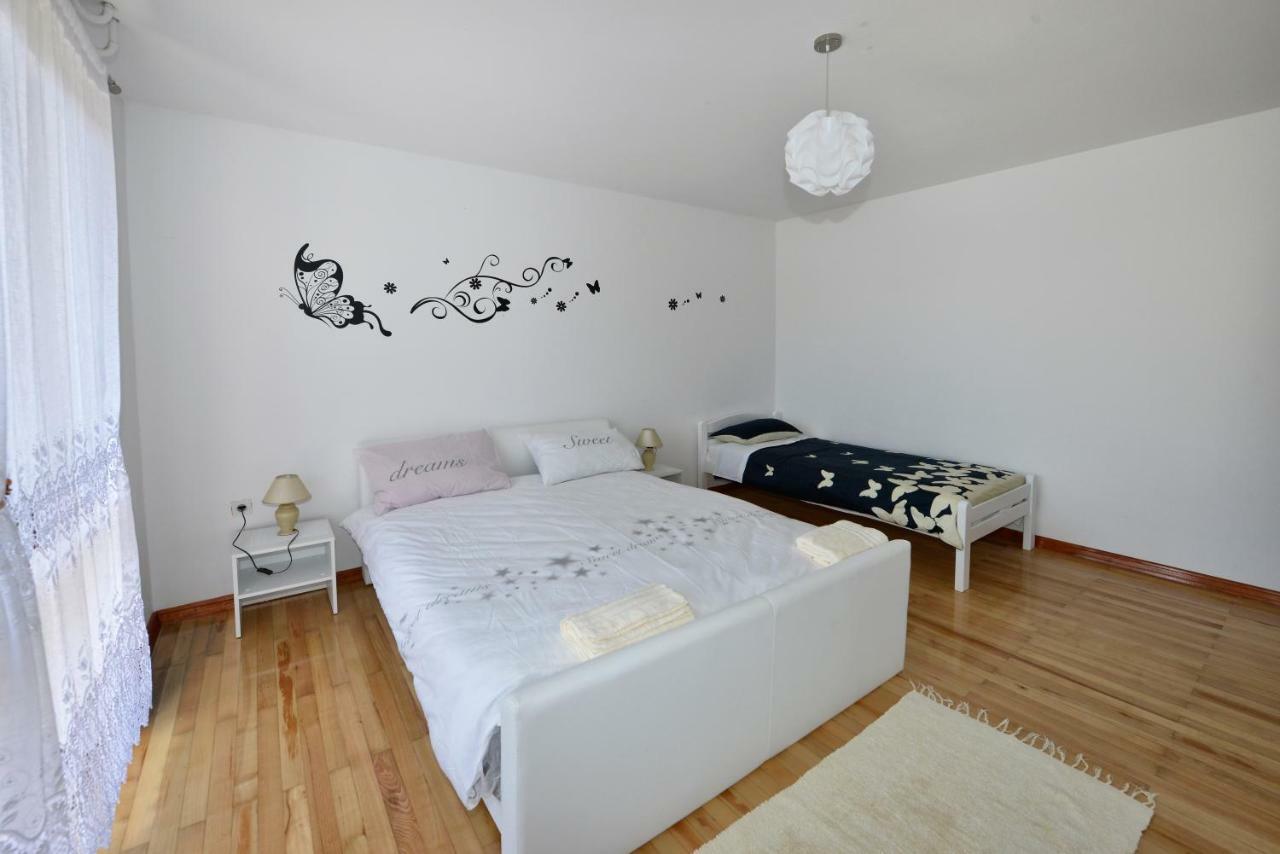 Apartment Kuki Porec Ngoại thất bức ảnh